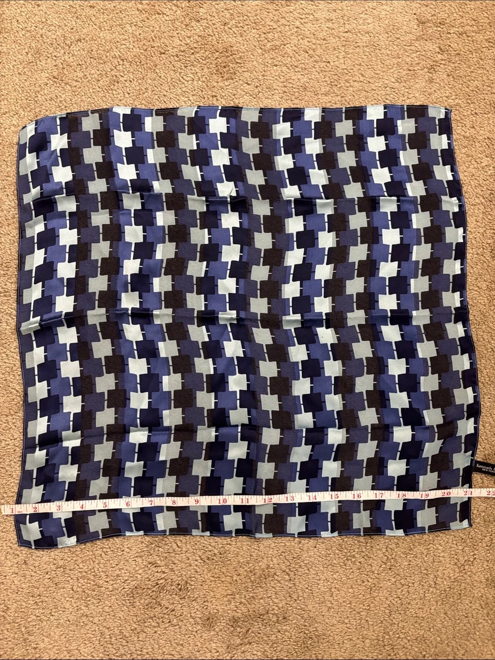 Kenneth Cole lightweight silk